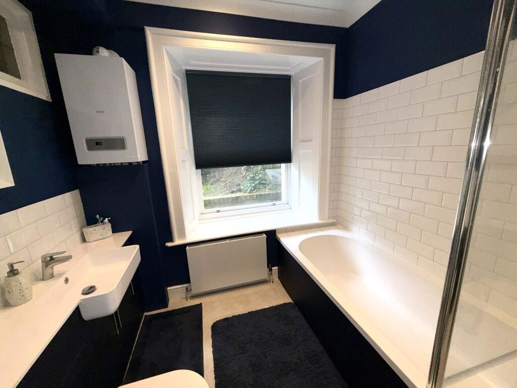 Property image 10 of 16