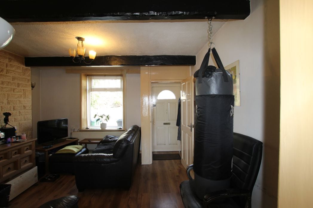 Property image 4 of 16
