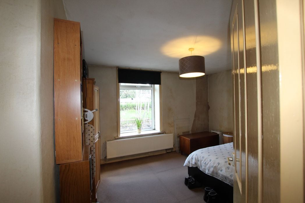 Property image 10 of 16