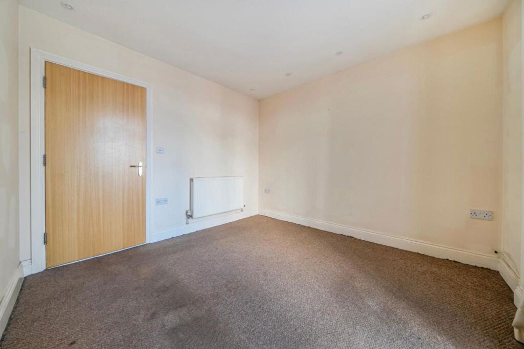 Property image 6 of 14
