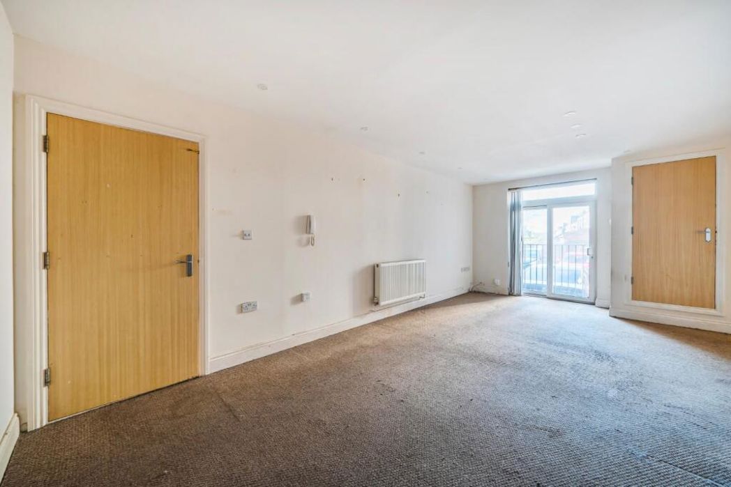 Property image 4 of 14