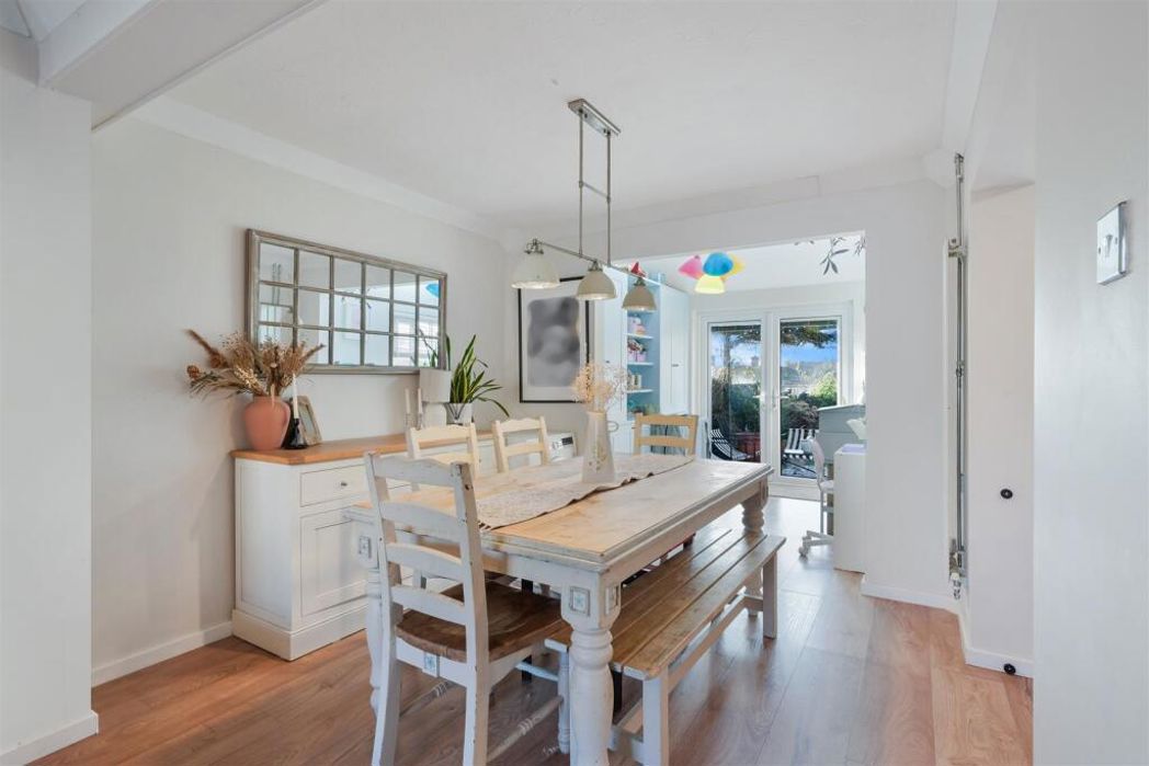 Property image 6 of 16
