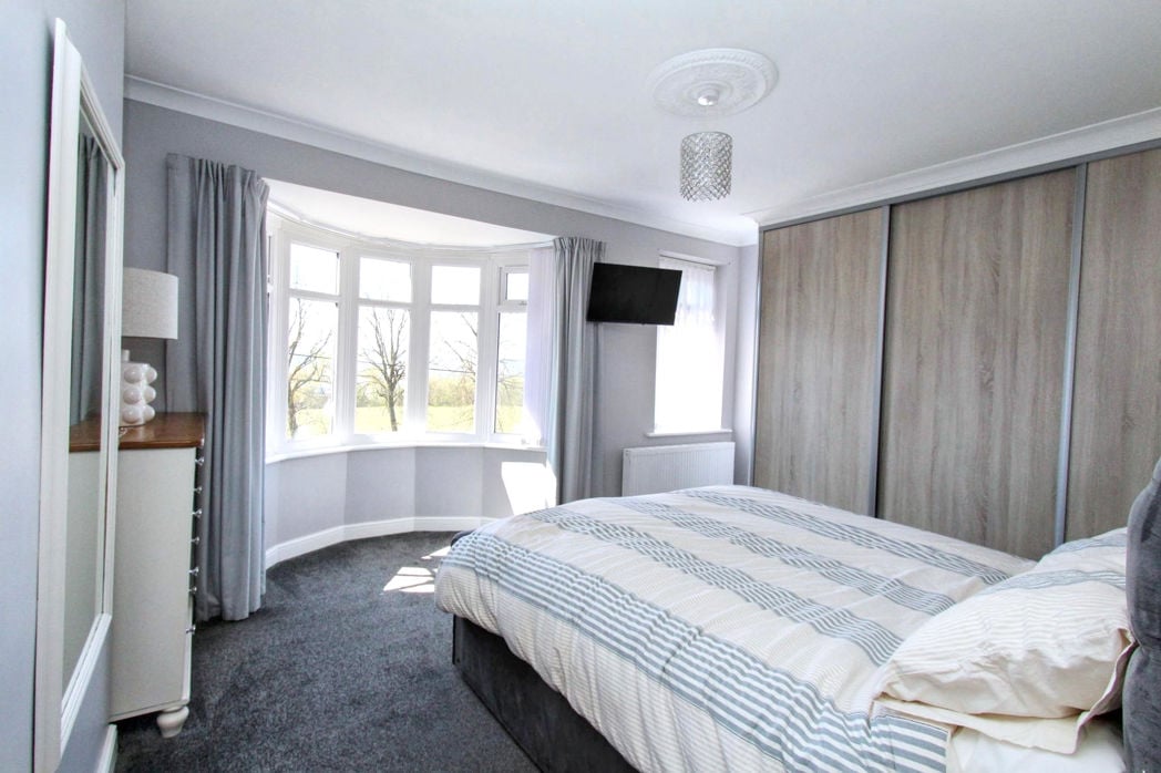 Property image 7 of 12