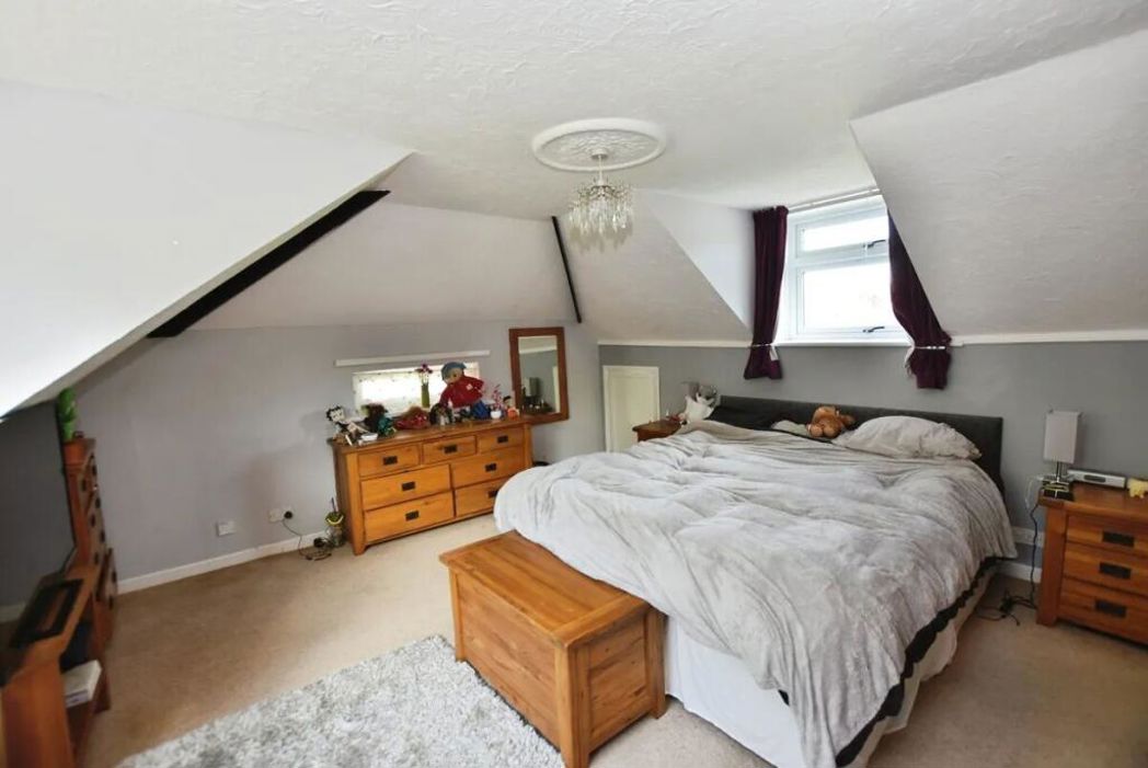 Property image 6 of 15