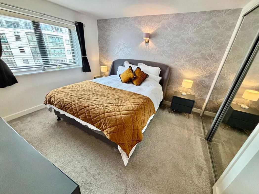 Property image 5 of 9