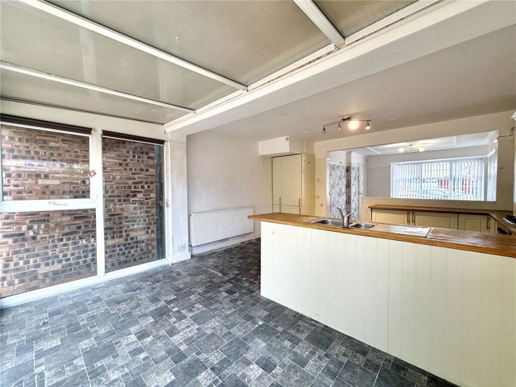 Property image 7 of 17