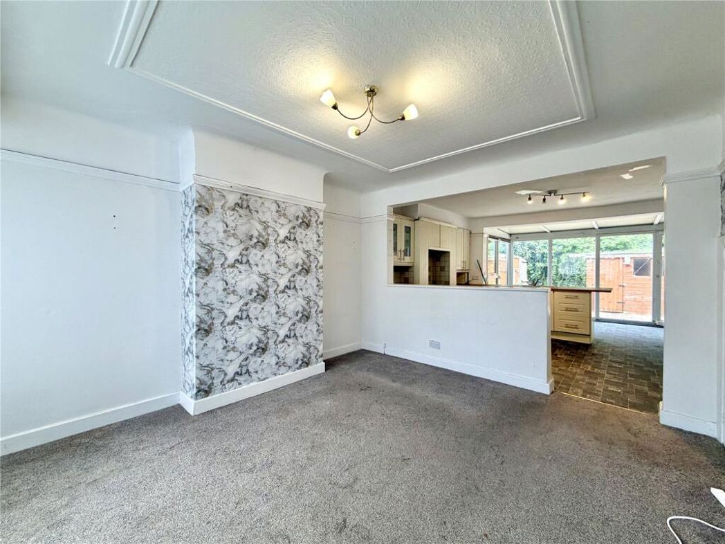 Property image 3 of 17