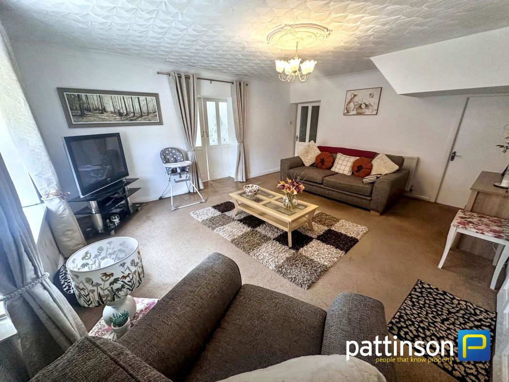 Property image 3 of 15