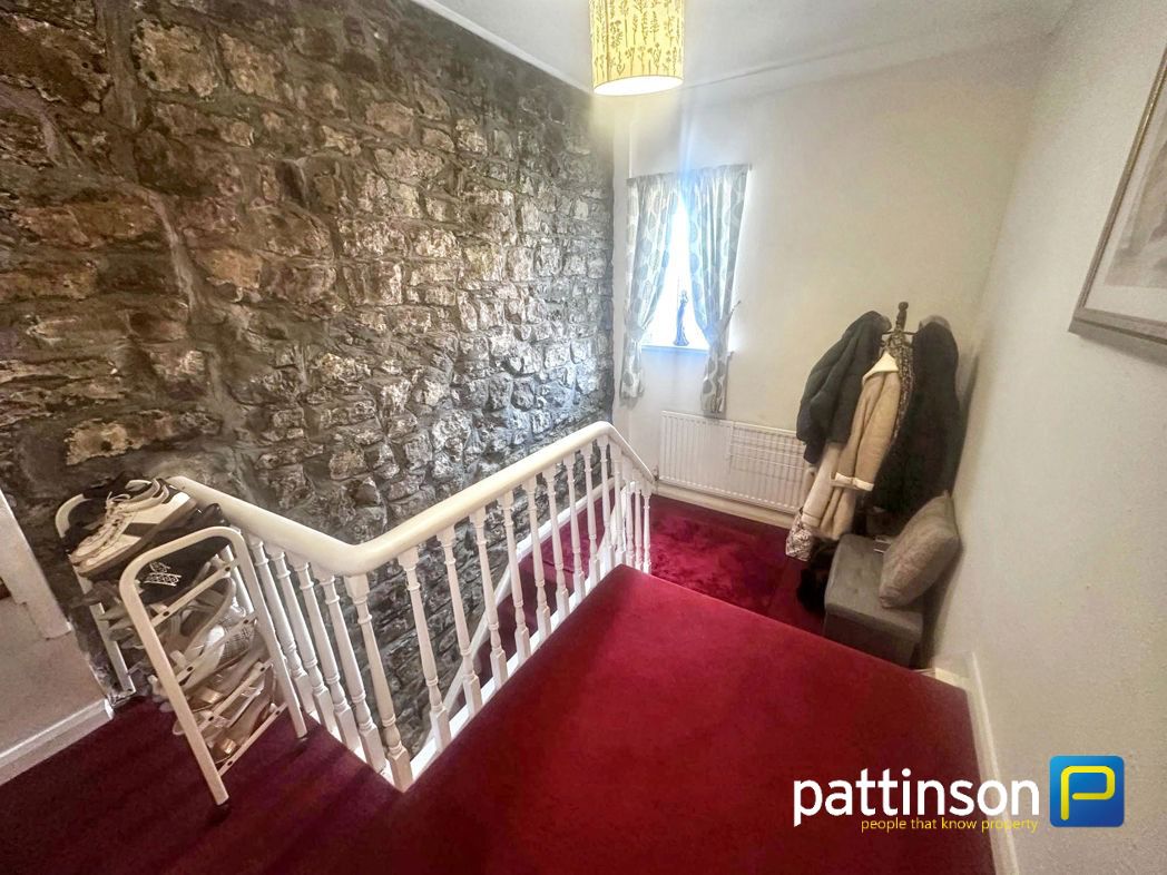 Property image 7 of 15