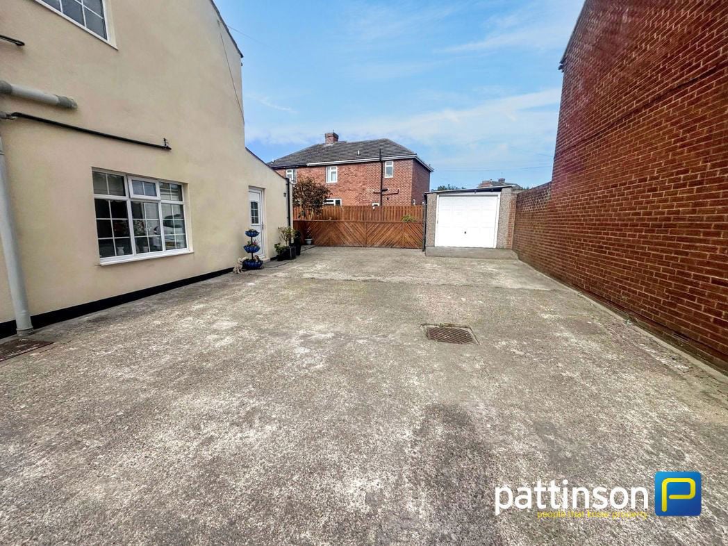 Property image 15 of 15