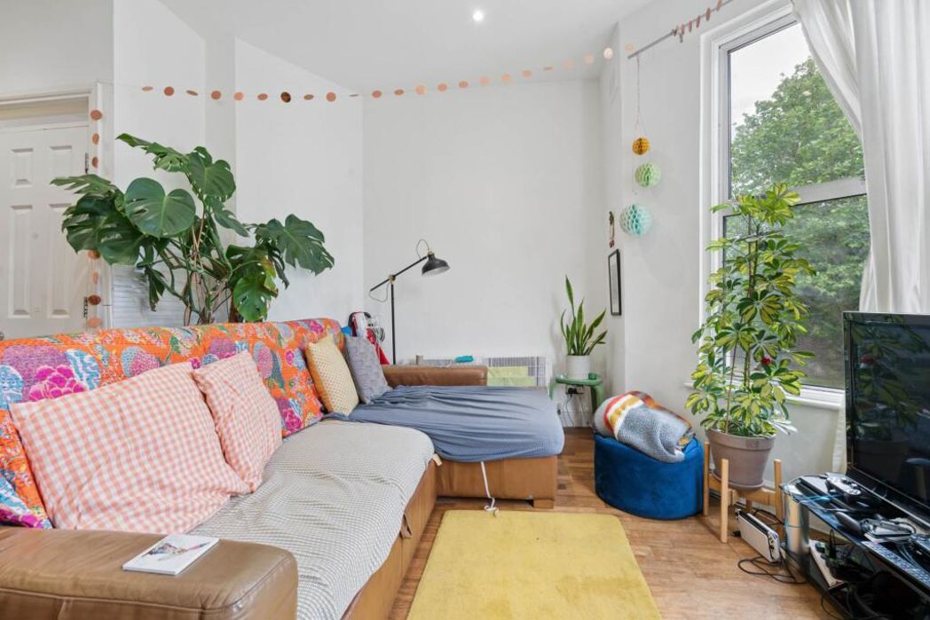 Property image 6 of 8