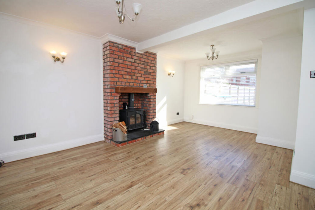 Property image 2 of 19