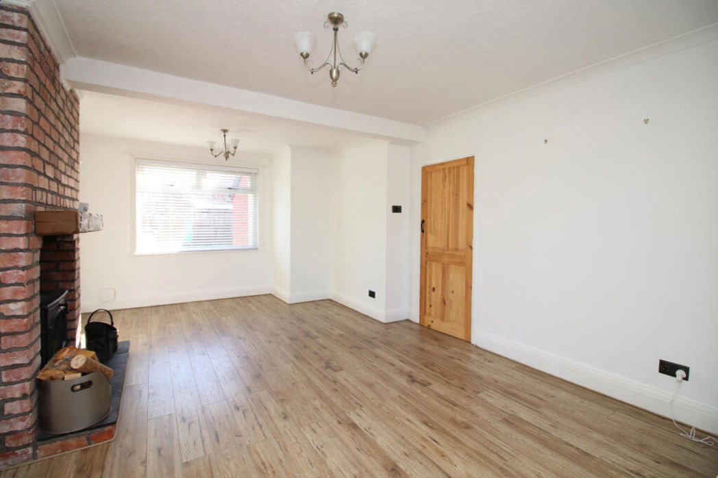 Property image 5 of 19