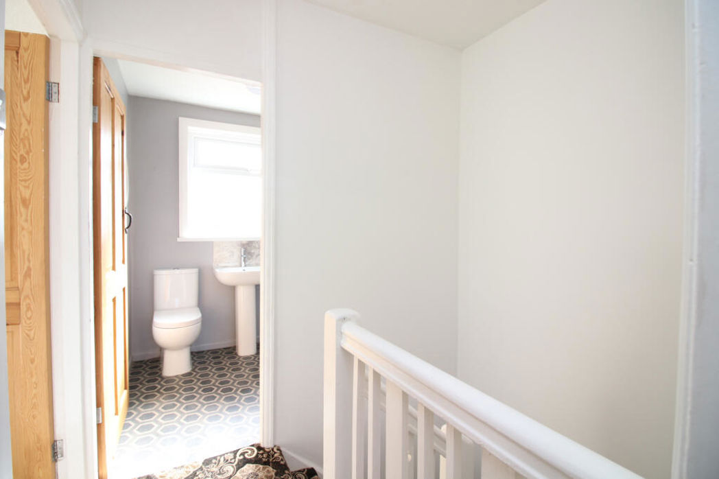 Property image 10 of 19