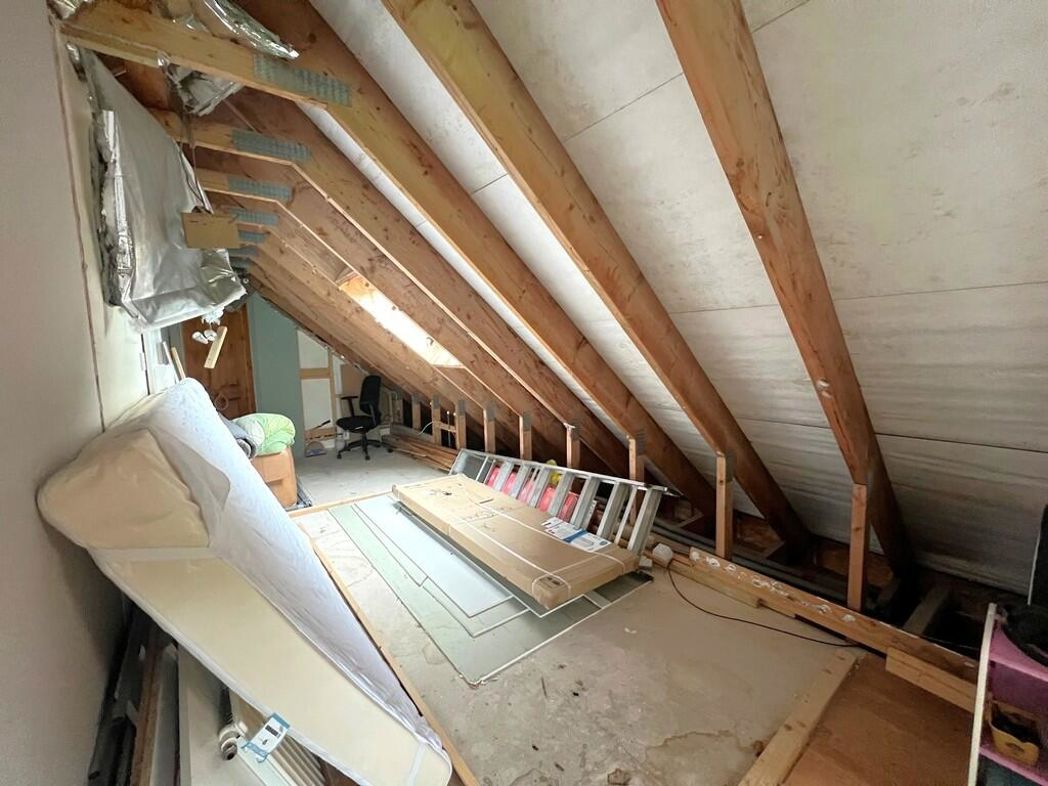 Property image 12 of 16