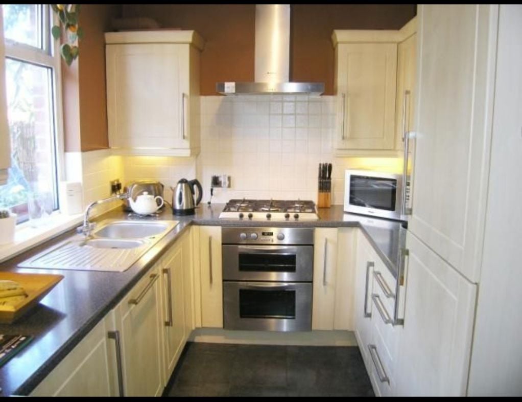 Property image 2 of 4