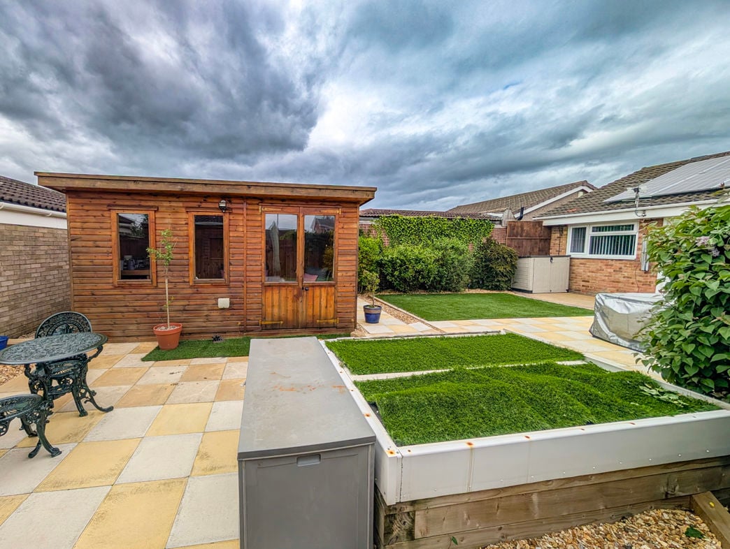 Property image 16 of 17
