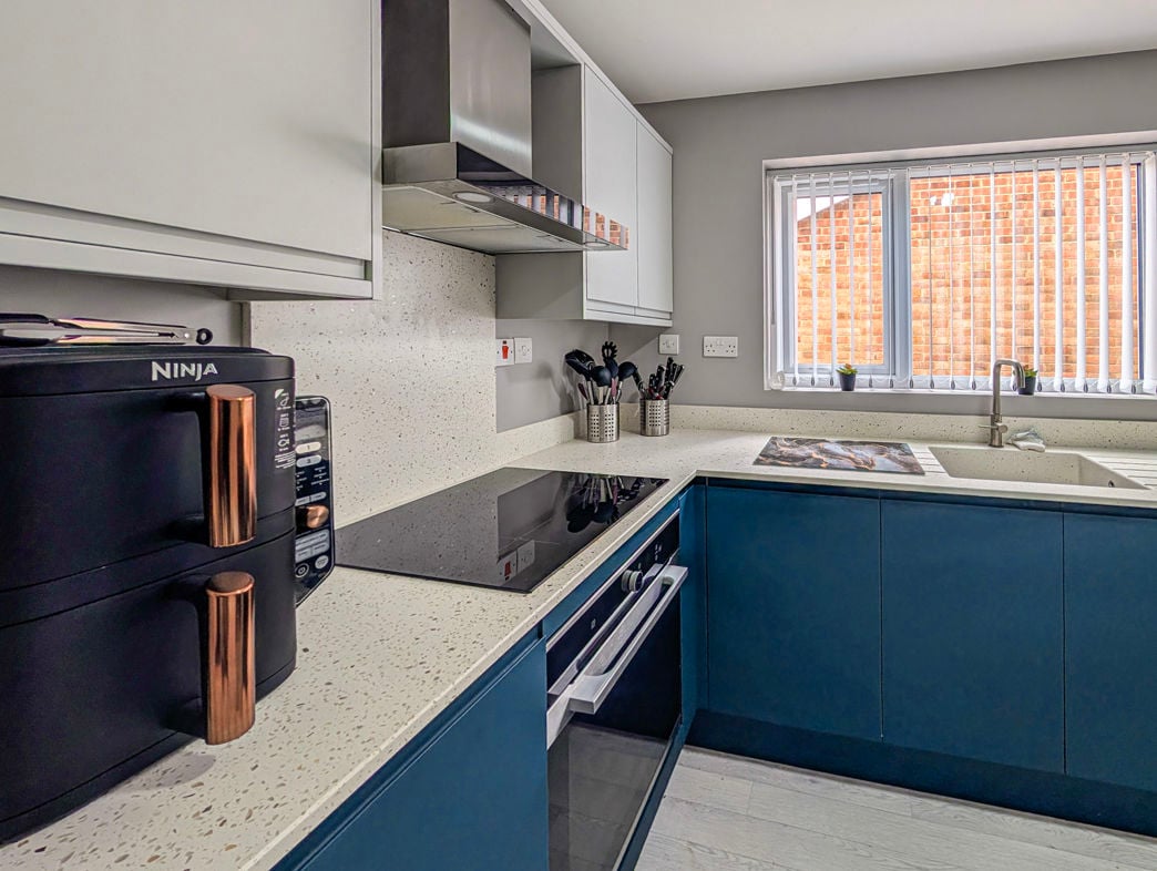 Property image 4 of 17