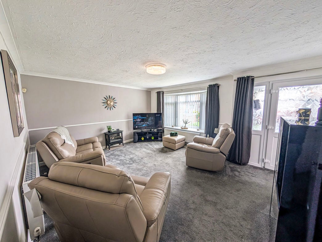 Property image 2 of 17