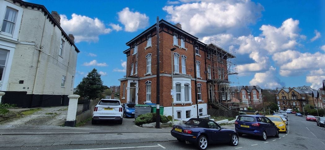 Property image 1 of 54