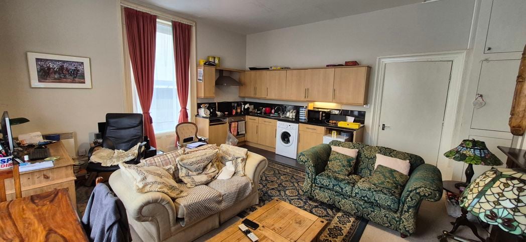 Property image 5 of 54