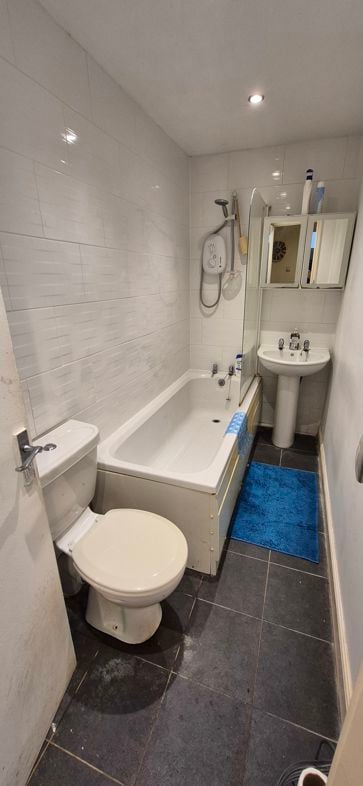 Property image 13 of 54