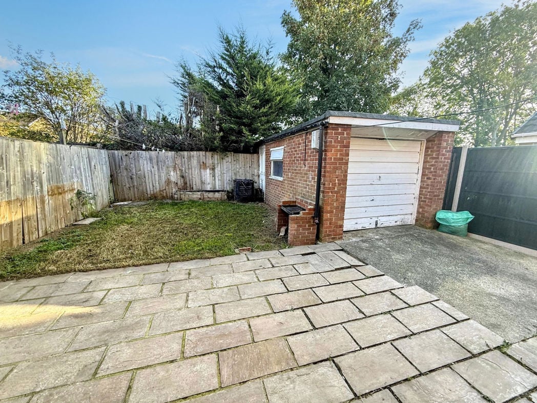 Property image 9 of 9