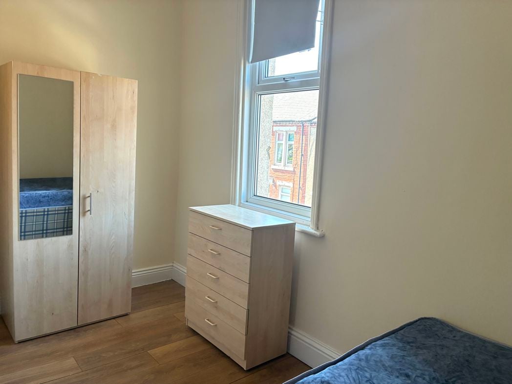 Property image 16 of 17