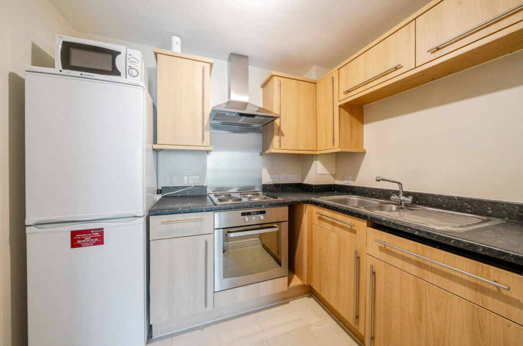 Property image 4 of 14