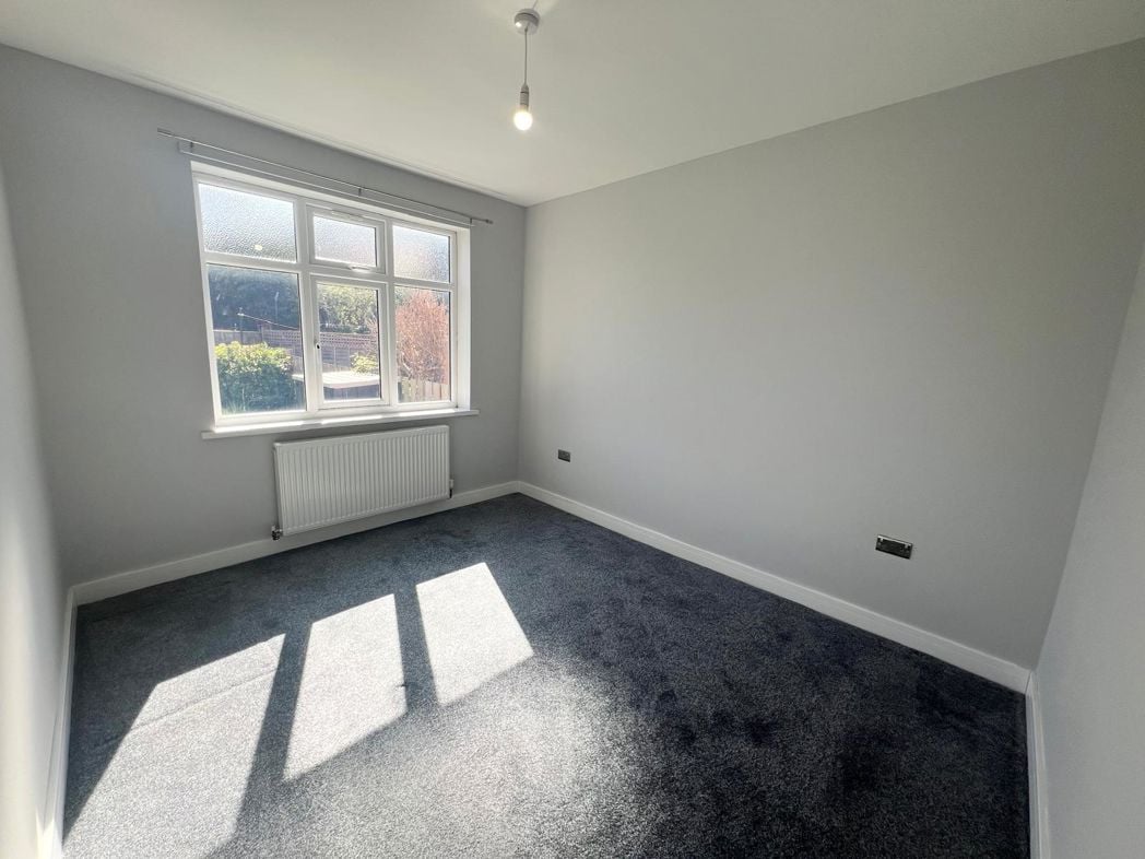 Property image 5 of 6