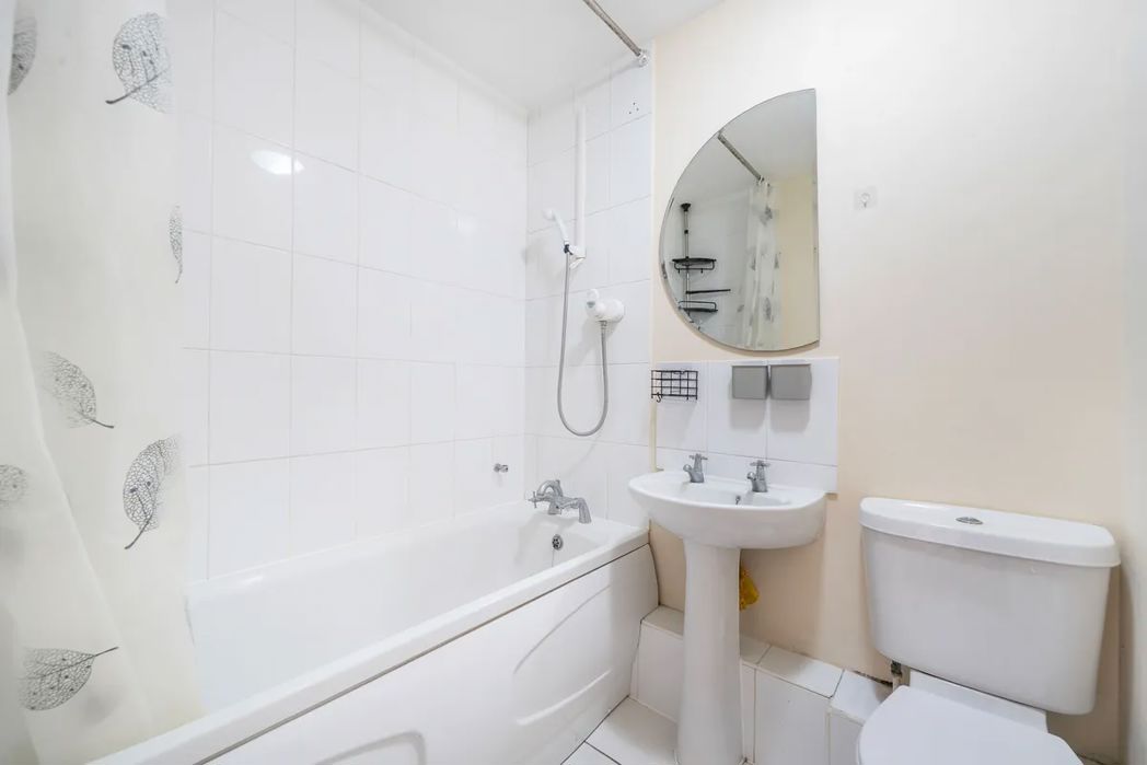 Property image 8 of 10