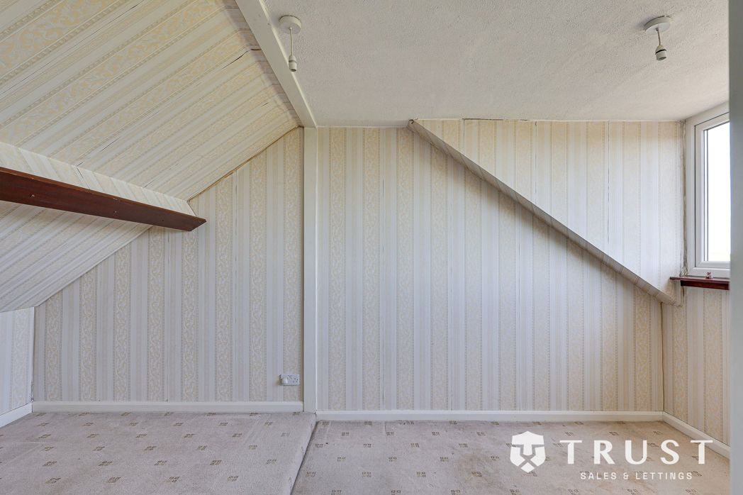 Property image 18 of 28
