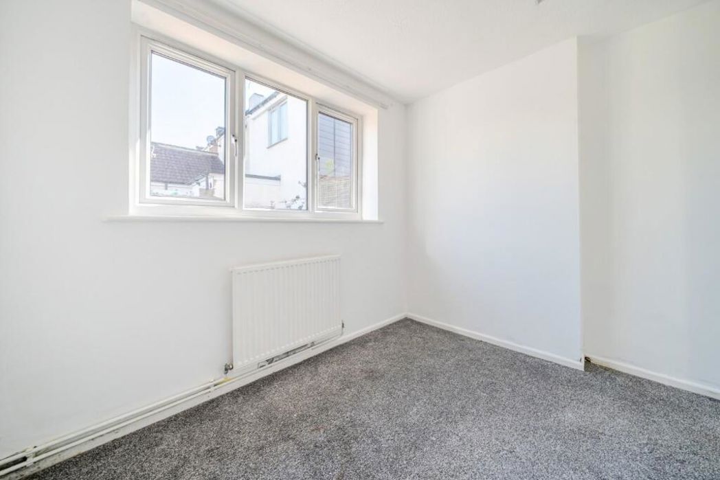 Lower Flat, Portsmouth, Hampshire, PO2 7NF