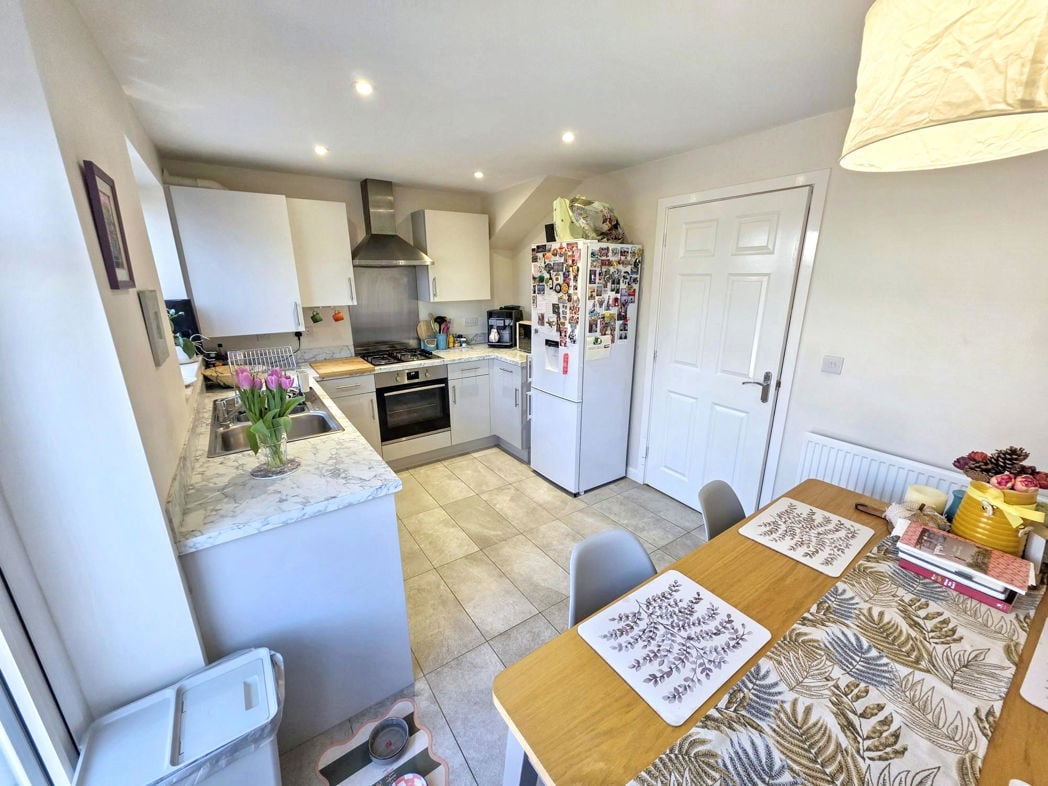 Property image 6 of 14