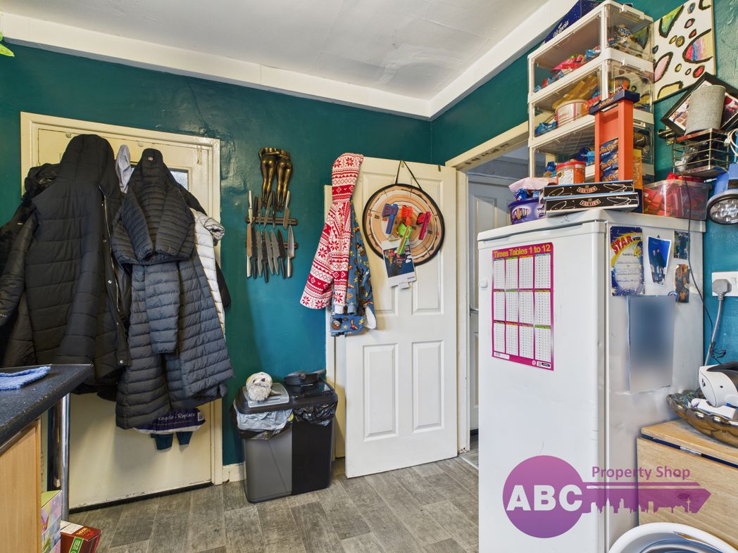Property image 14 of 23