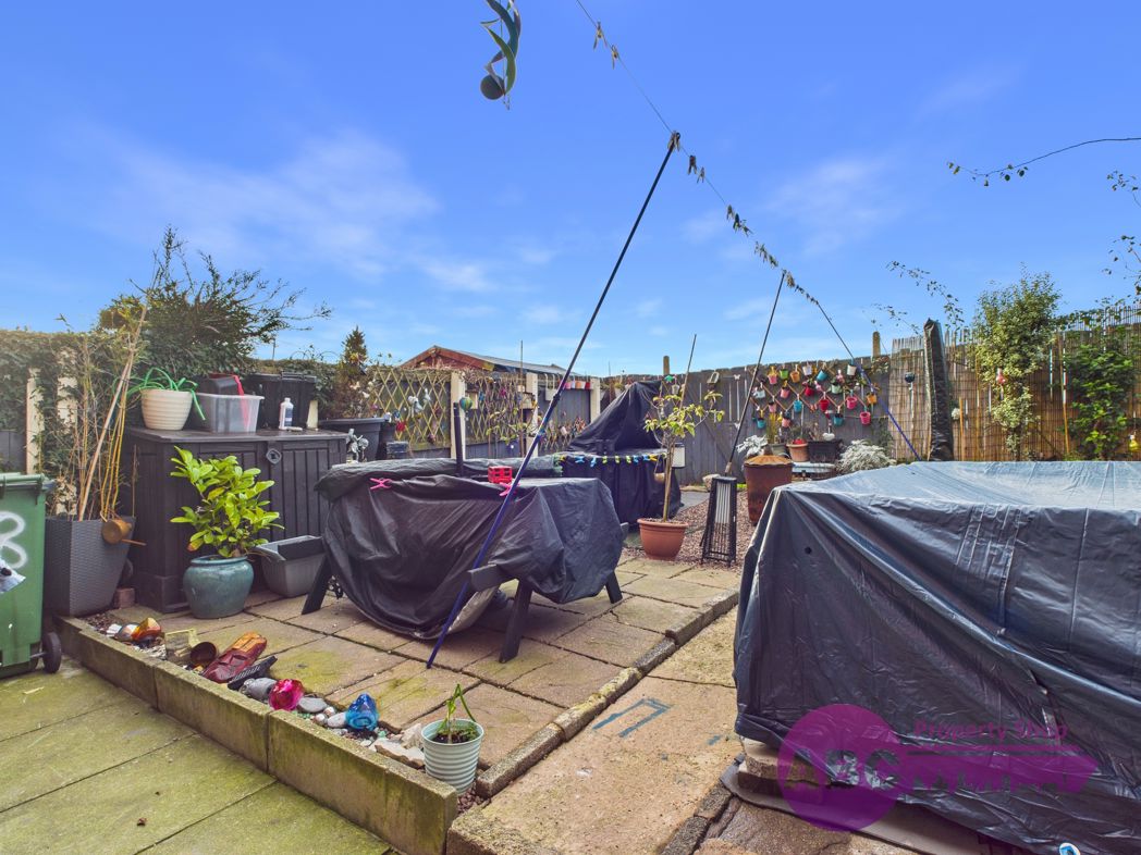 Property image 18 of 23