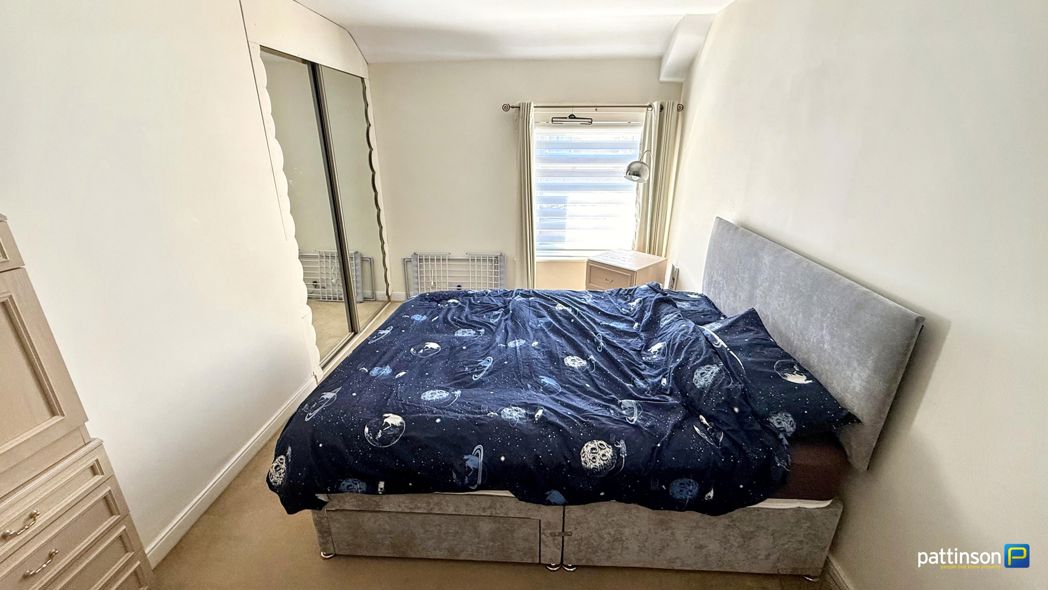 Property image 13 of 22