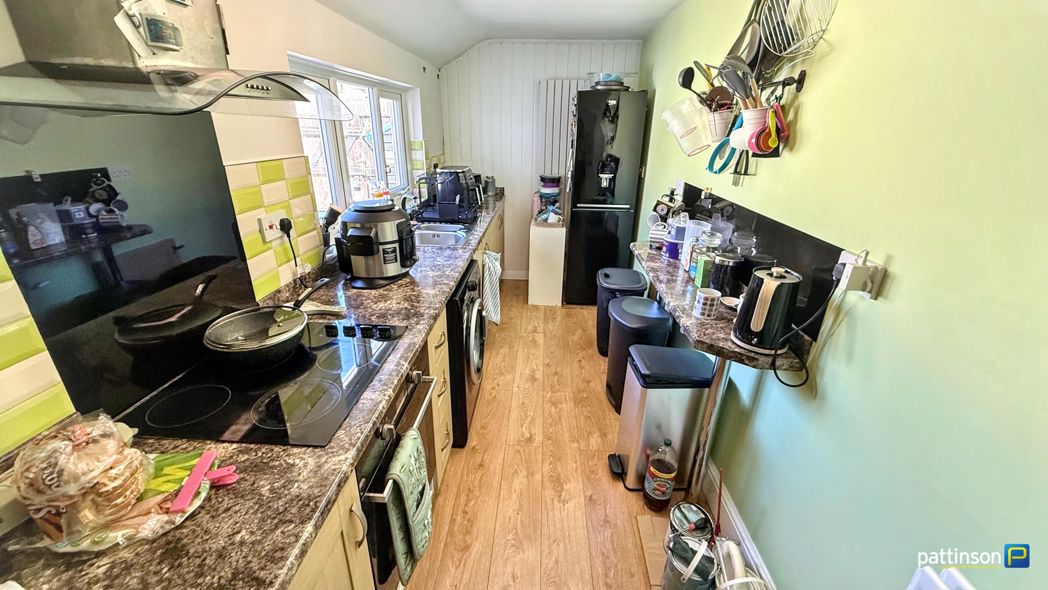 Property image 8 of 22