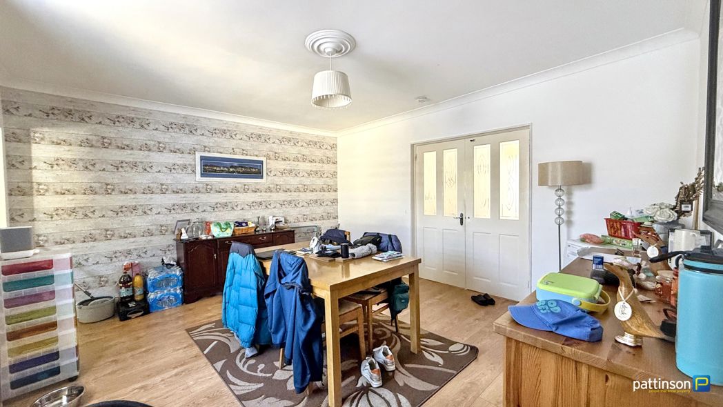 Property image 5 of 22