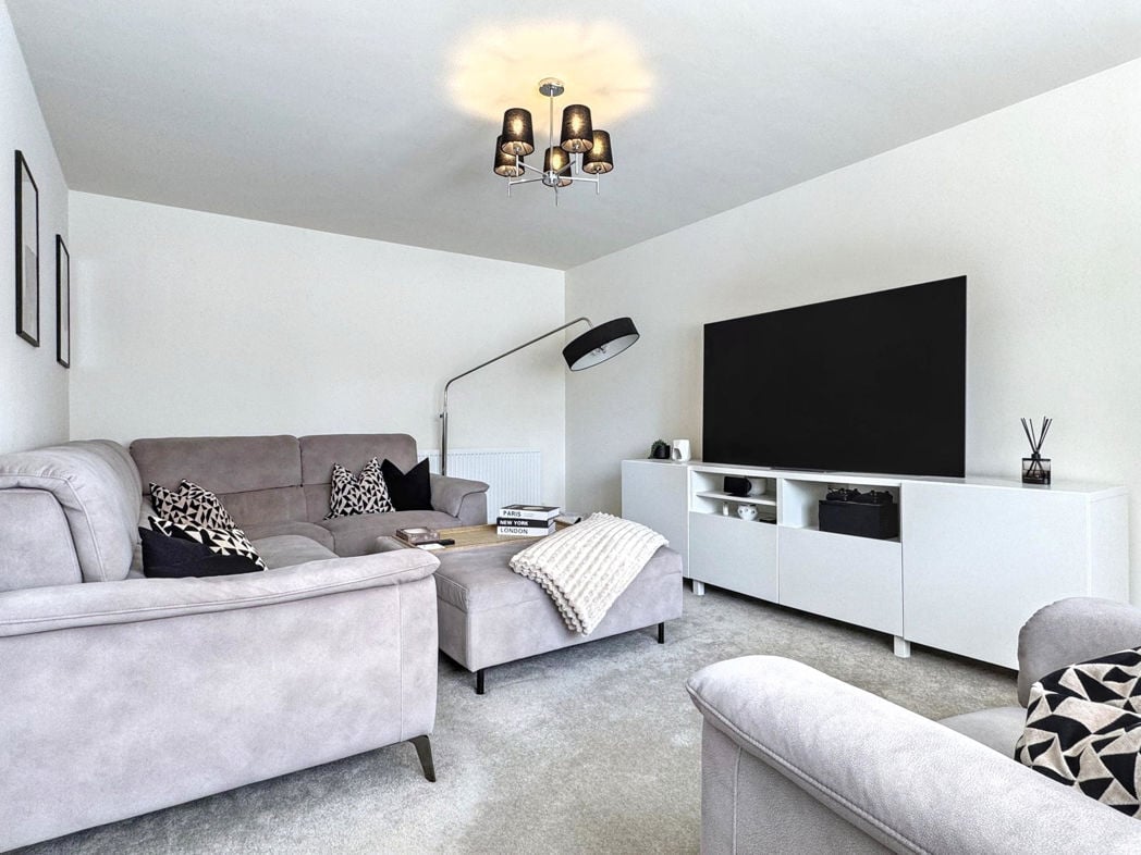 Property image 5 of 29