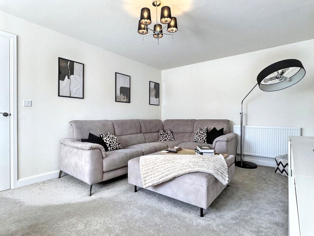 Property image 6 of 29