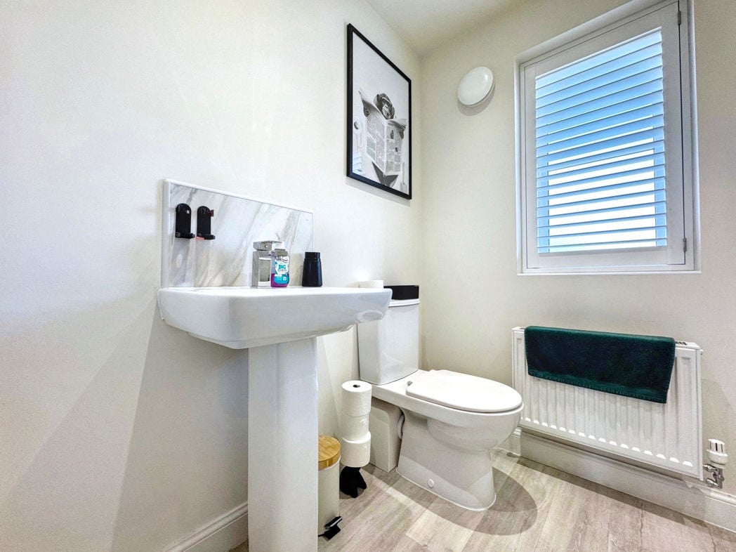 Property image 23 of 29