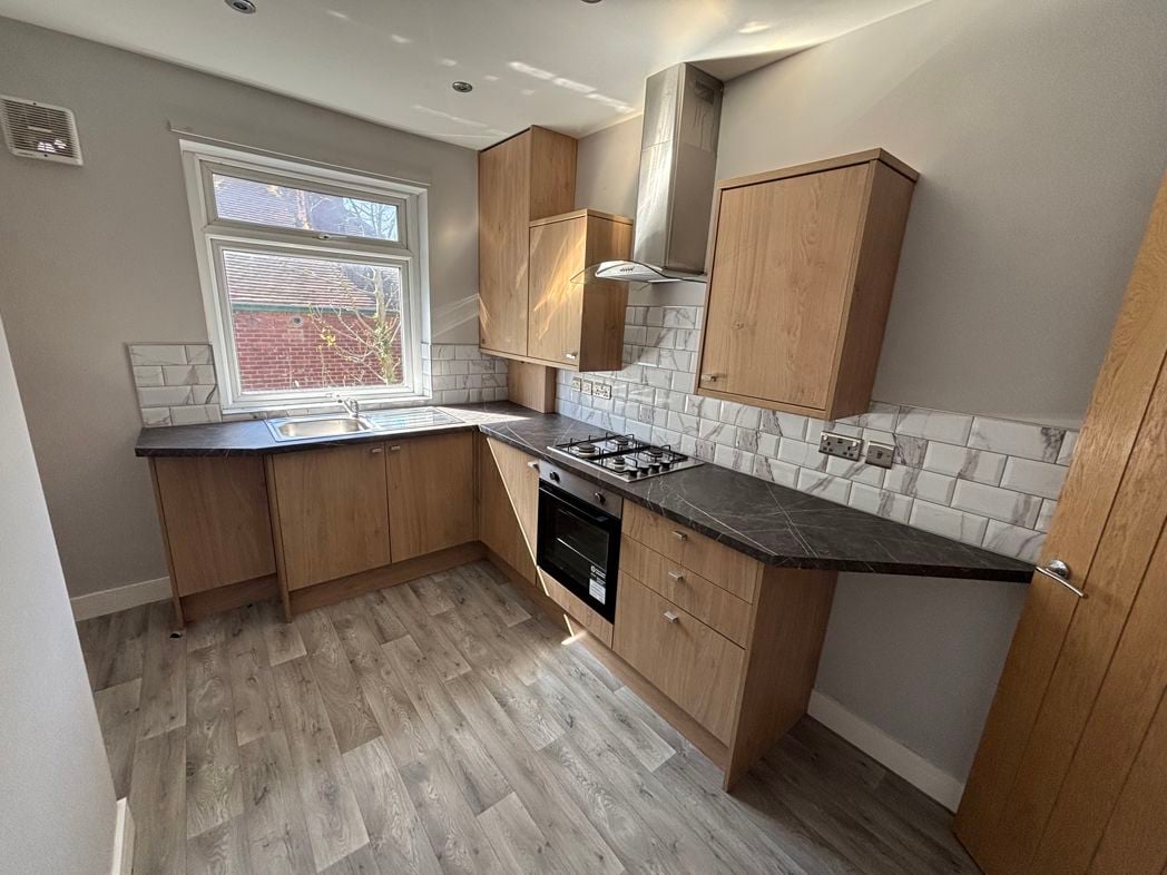 Property image 3 of 6
