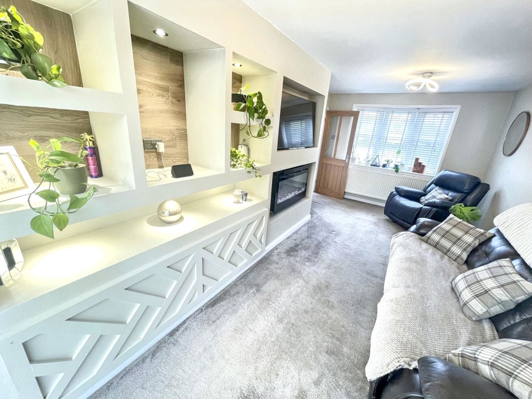 Property image 6 of 12