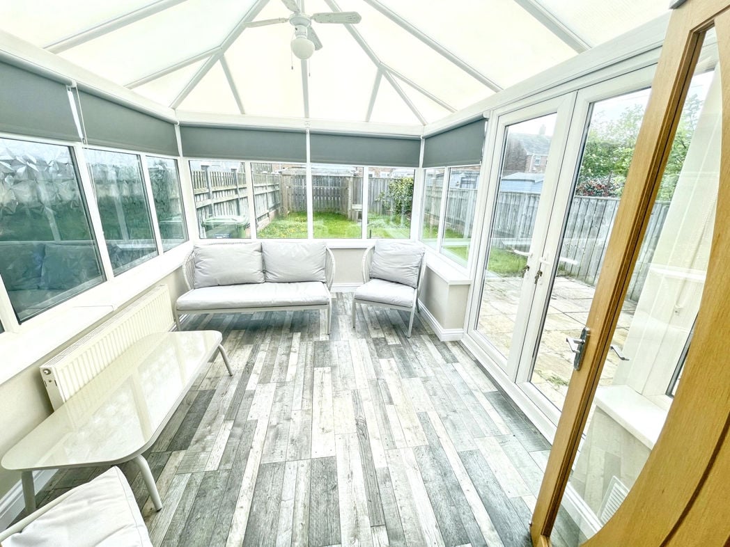 Property image 7 of 12