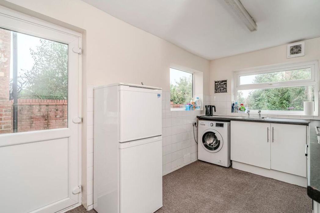 Property image 7 of 18