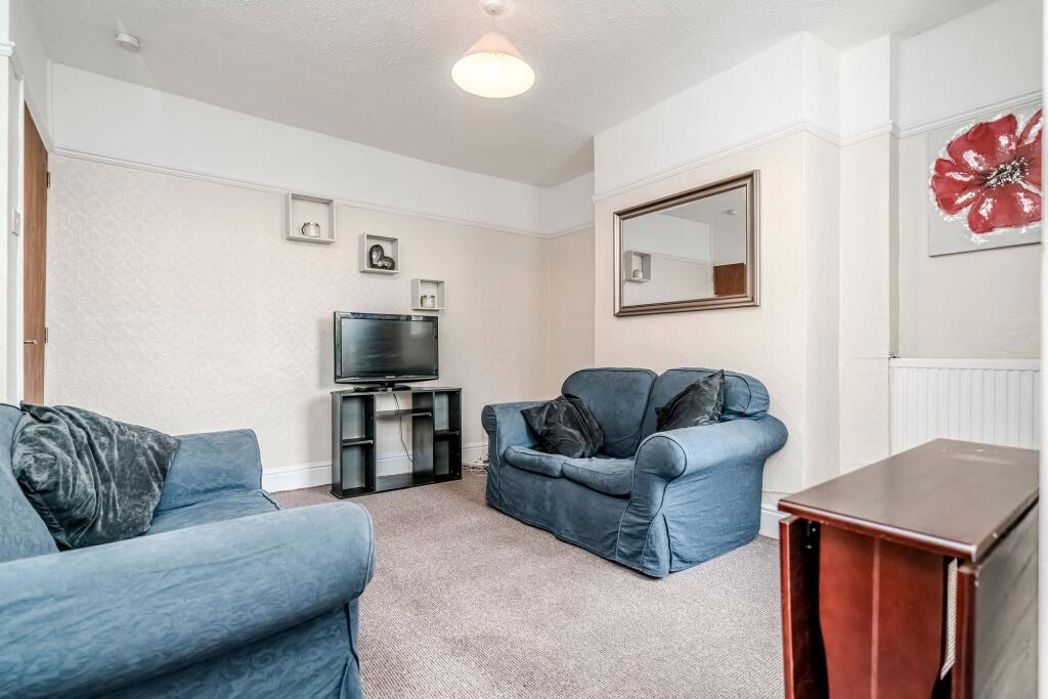 Property image 5 of 18