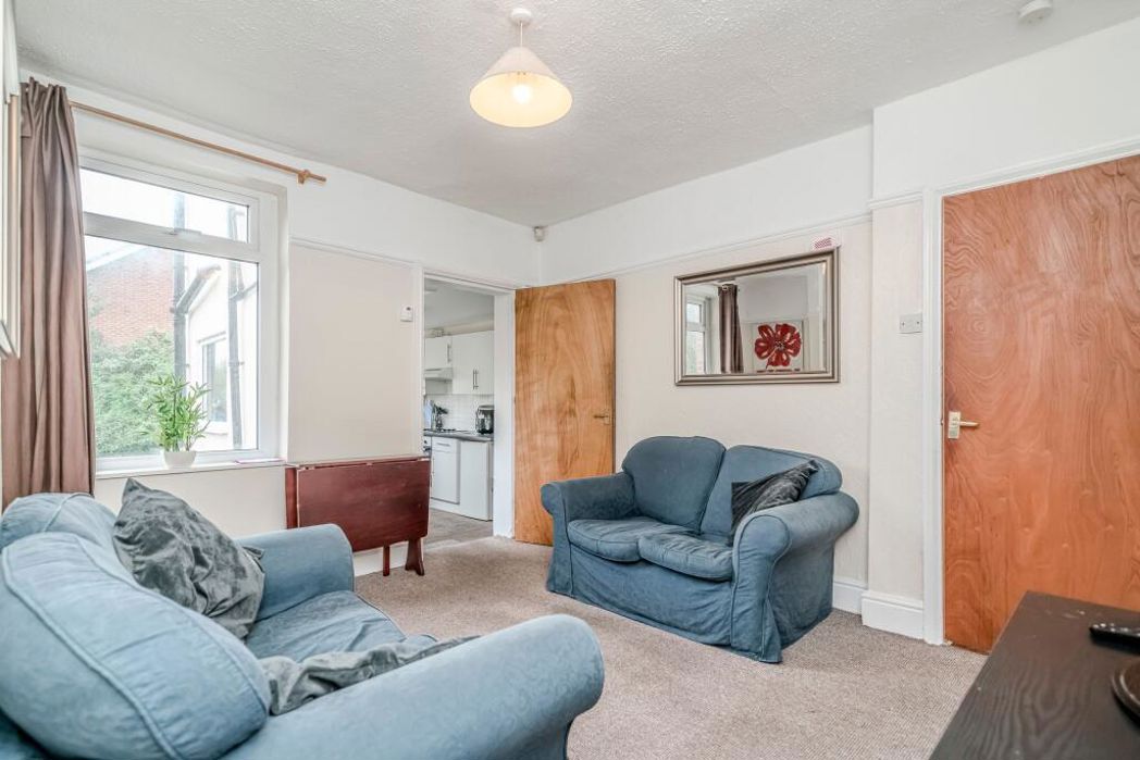 Property image 6 of 18