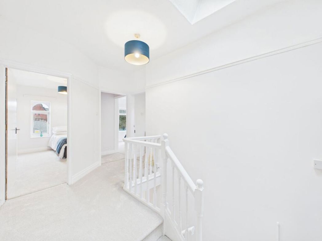 Property image 13 of 26