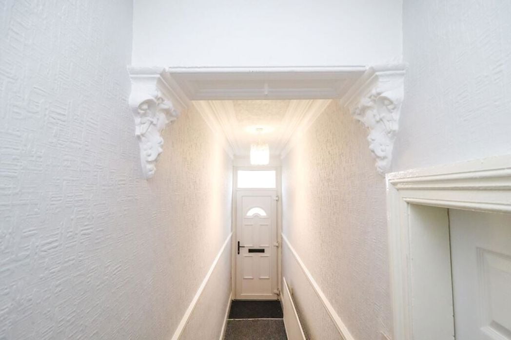 Property image 12 of 17